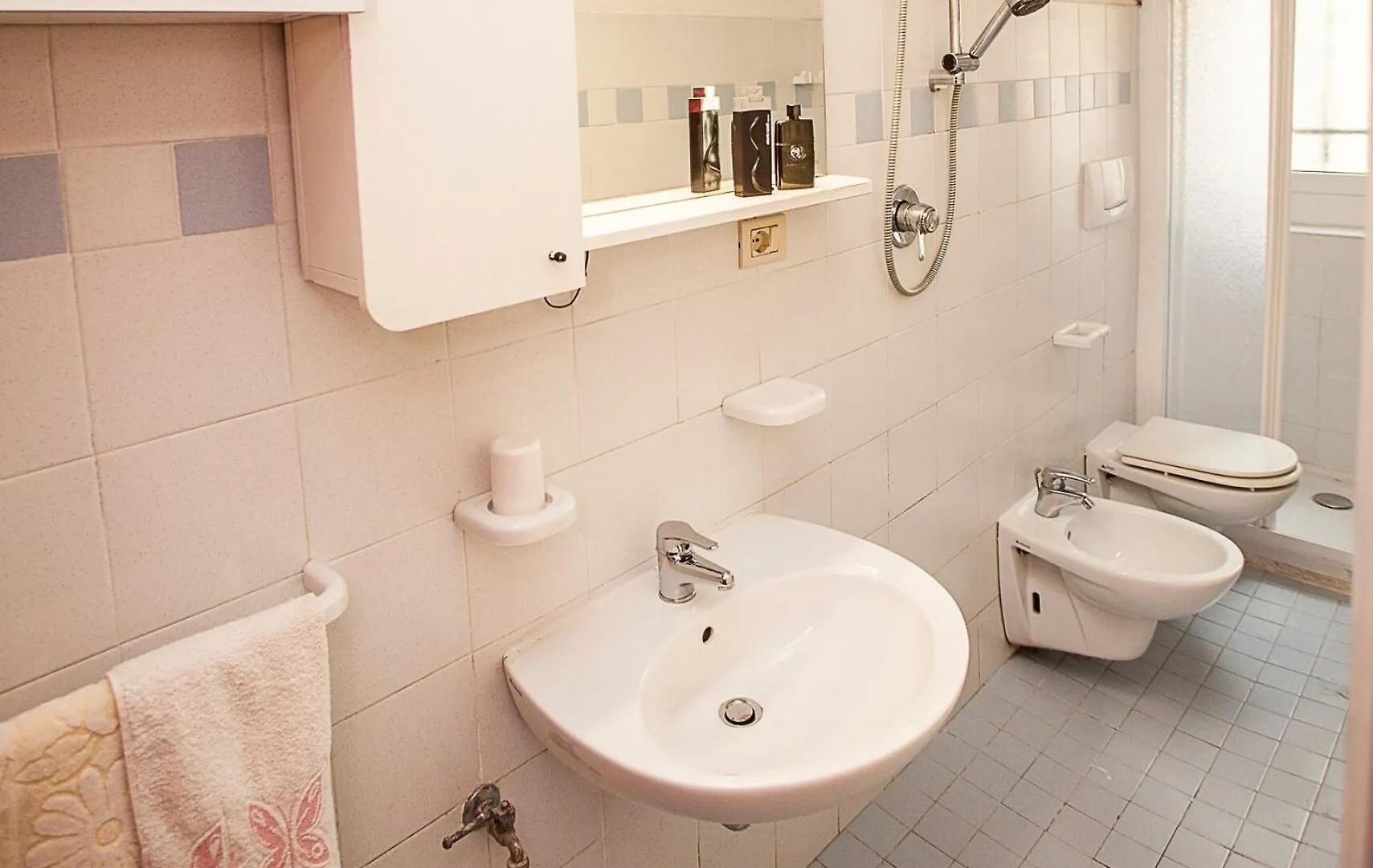Quiet Little Villa Near The Seaside - Beahost Rosolina Mare 0*,  Włochy